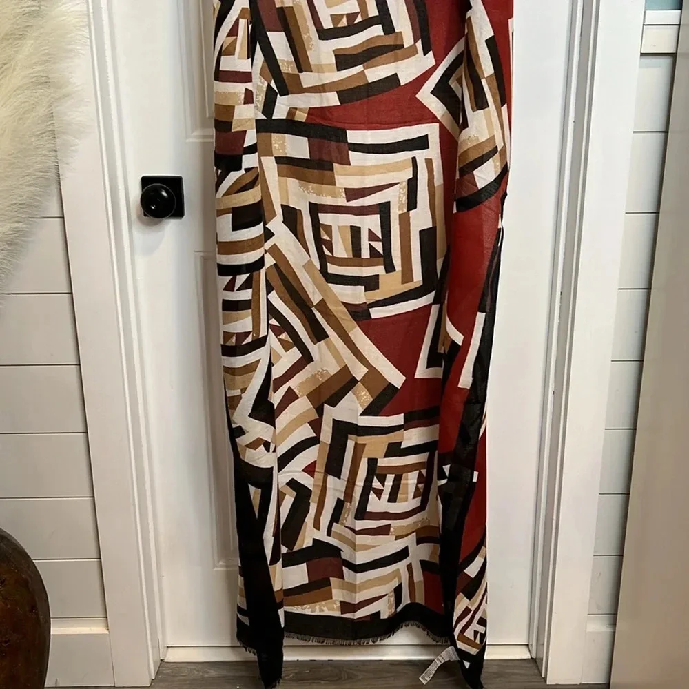 Chico’s Abstract Print Oblong Scarf.‎ 35”x74”